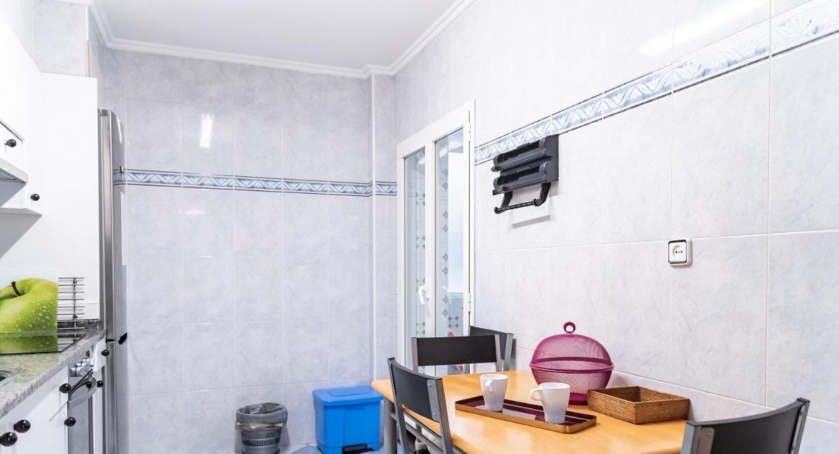 Adaptado Y Comodo Apartamento En Iturrama Пампона Екстериор снимка